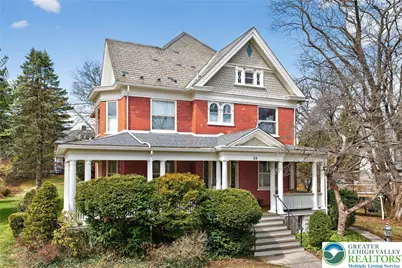 29 N New Street, Nazareth Boro, PA 18064 - Photo 2