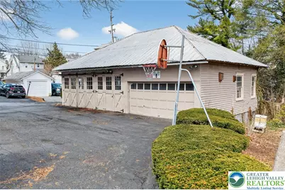 29 N New Street, Nazareth Boro, PA 18064 - Photo 66