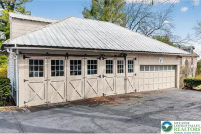 29 N New Street, Nazareth Boro, PA 18064 - Photo 64