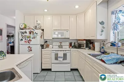 2531 Apple Street, Lower Saucon Township, PA 18055 - Photo 18