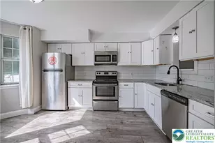 1405 Presidential Dr, Whitehall Township, PA 18052 - Photo 6