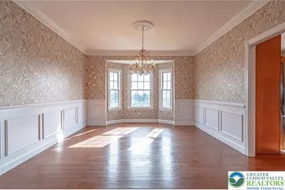 4123 Wyndemere Circle E, Lowhill Township, PA 18078 - Photo 12