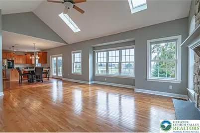 4123 Wyndemere Circle E, Lowhill Township, PA 18078 - Photo 22
