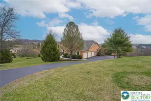 4123 Wyndemere Circle E, Lowhill Township, PA 18078 - Photo 6