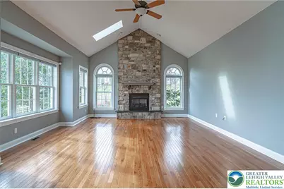 4123 Wyndemere Circle E, Lowhill Township, PA 18078 - Photo 22