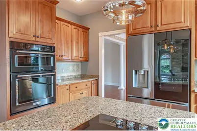 4123 Wyndemere Circle E, Lowhill Township, PA 18078 - Photo 18