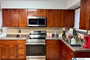 417 Carolina Ave, Whitehall Township, PA 18052 - Photo 8