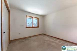 4809 Spruce St, North Whitehall Township, PA 18078 - Photo 24