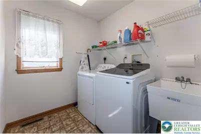 4809 Spruce Street, North Whitehall Township, PA 18078 - Photo 30