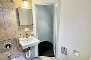 389 W Gordon St, Allentown City, PA 18102 - Photo 14