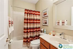 2113 Kingsview Rd, Lower Macungie Township, PA 18062 - Photo 10