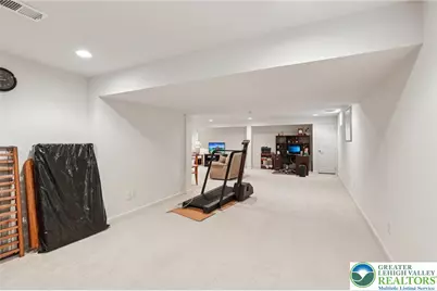 2113 Kingsview Road, Lower Macungie Township, PA 18062 - Photo 40