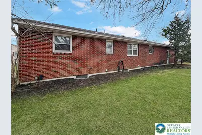 1060 Howertown Road, North Catasauqua Bor, PA 18032 - Photo 28