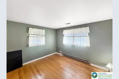 1060 Howertown Road, North Catasauqua Bor, PA 18032 - Photo 16