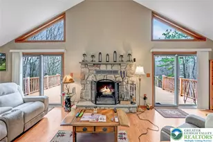 361 Birch Dr, Blakeslee, PA 18610 - Photo 10