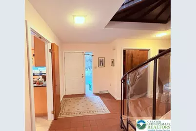 3034 W Whitehall Street, Allentown City, PA 18104 - Photo 2