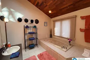 3034 W Whitehall St, Allentown City, PA 18104 - Photo 20