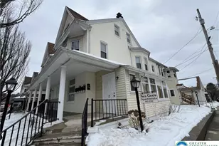 42 N 4th St, Emmaus Boro, PA 18049 - Photo 2