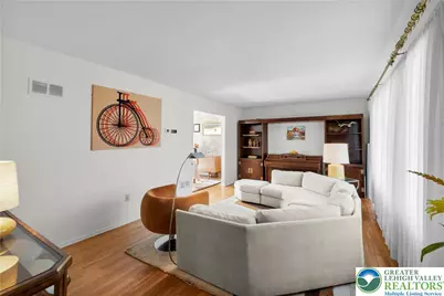 1522 Magnolia Drive, Upper Macungie Township, PA 18069 - Photo 10