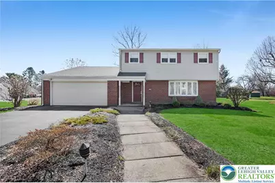 1522 Magnolia Drive, Upper Macungie Township, PA 18069 - Photo 2