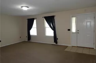 4435 Steuben Rd, Lower Nazareth Twp, PA 18020 - Photo 6