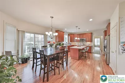 4544 Oakwood Lane, Lower Nazareth Twp, PA 18064 - Photo 4