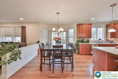 4544 Oakwood Lane, Lower Nazareth Twp, PA 18064 - Photo 6