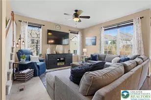 5459 Spring Ridge Dr W, Lower Macungie Township, PA 18062 - Photo 8