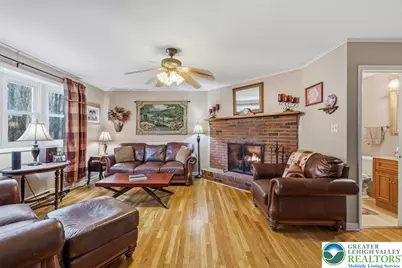 1249 Lexington Avenue, Coolbaugh Twp, PA 18346 - Photo 12