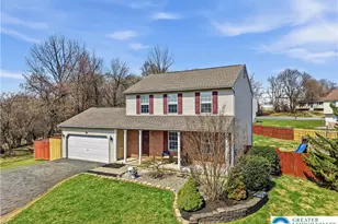 1019 Lincoln St, Freemansburg Boro, PA 18017 - Photo 2