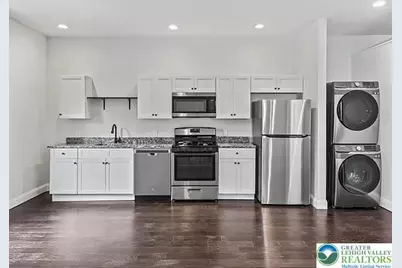 740 W Berwick Street #2, Easton, PA 18042 - Photo 4