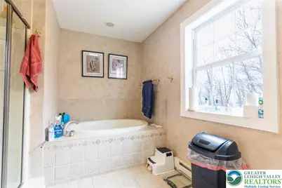 1231 Sky High Terrace, Chestnuthill Twp, PA 18330 - Photo 14