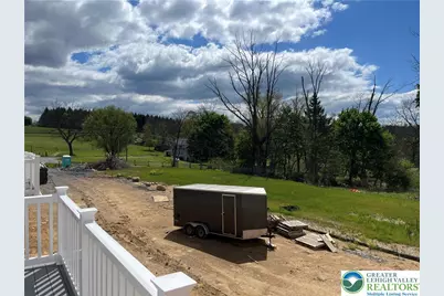 3874 E Grant Street, Washington Township, PA 18080 - Photo 8