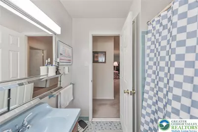 9213 Landis Lane, Lower Milford Township, PA 18041 - Photo 24