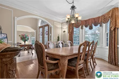 45 Crest Boulevard, Palmer Twp, PA 18045 - Photo 6