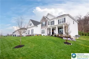 6215 Fox Glove Ln, Upper Saucon Township, PA 18034 - Photo 4