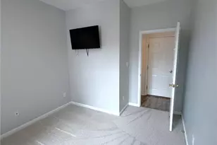 7524 Scenic View Dr, Macungie Boro, PA 18062 - Photo 18