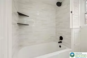 767 E Rock Rd, Salisbury Township, PA 18103 - Photo 18