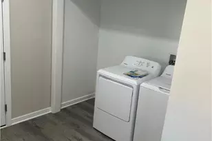 55 E Elizabeth E, Bethlehem City, PA 18017 - Photo 12