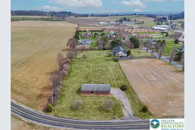 10108 Dietrich Road, Upper Macungie Township, PA 18031 - Photo 4