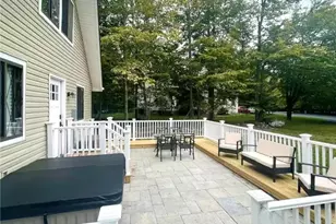 1697 Aspen Terrace, Tobyhanna, PA 18466 - Photo 2