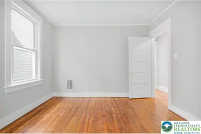 25 N 8th Street, Easton, PA 18042 - Photo 24