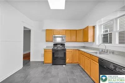 25 N 8th Street, Easton, PA 18042 - Photo 16