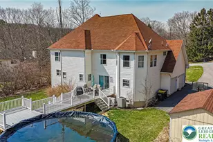 2510 Rising Hill Dr, Chestnuthill Twp, PA 18353 - Photo 6