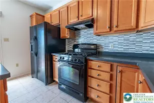 8376 Scenic View Dr, Upper Macungie Township, PA 18031 - Photo 14