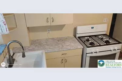 2208 S 9th Street, Allentown City, PA 18103 - Photo 4