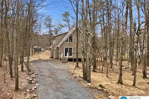 48 Hunt Trail, Penn Forrest, PA 18210 - Photo 2