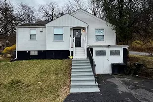 1344 Moravia St, Fountain Hill Boro, PA 18015 - Photo 1