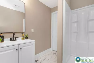 123 W Saint Joseph Street, Easton, PA 18042 - Photo 22