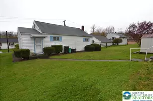 353 West St, Bath Boro, PA 18014 - Photo 4